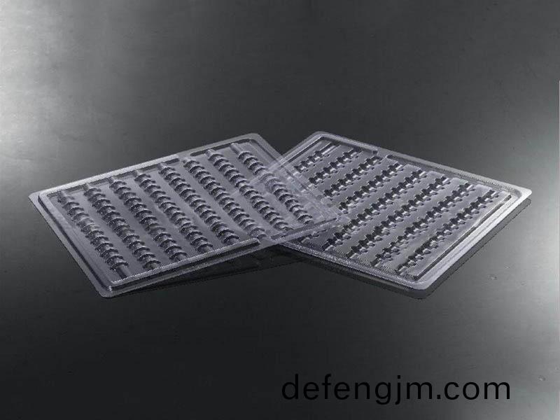 吸(xi)塑包裝(zhuang)盒  電(dian)子(zi)類(lèi)(lei)